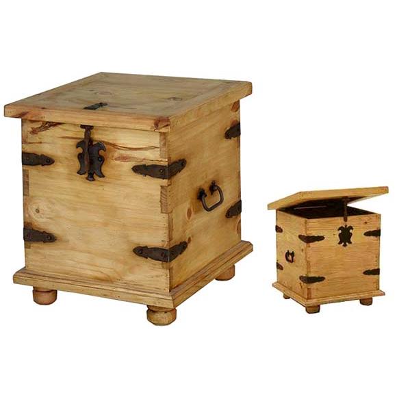 Rustic Pine Collection End Table Trunk LAT106