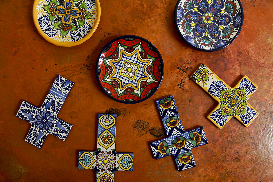 Talavera Plates and Crosses 