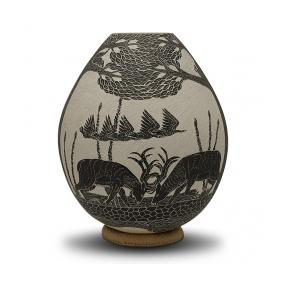 Mata Ortiz Vase by Abraham Rodriguez
